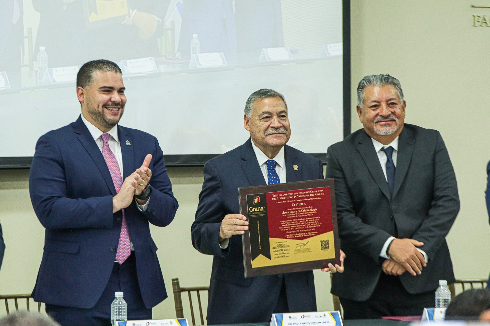 FACDyC obtiene Acreditación Internacional a la Calidad Educativa