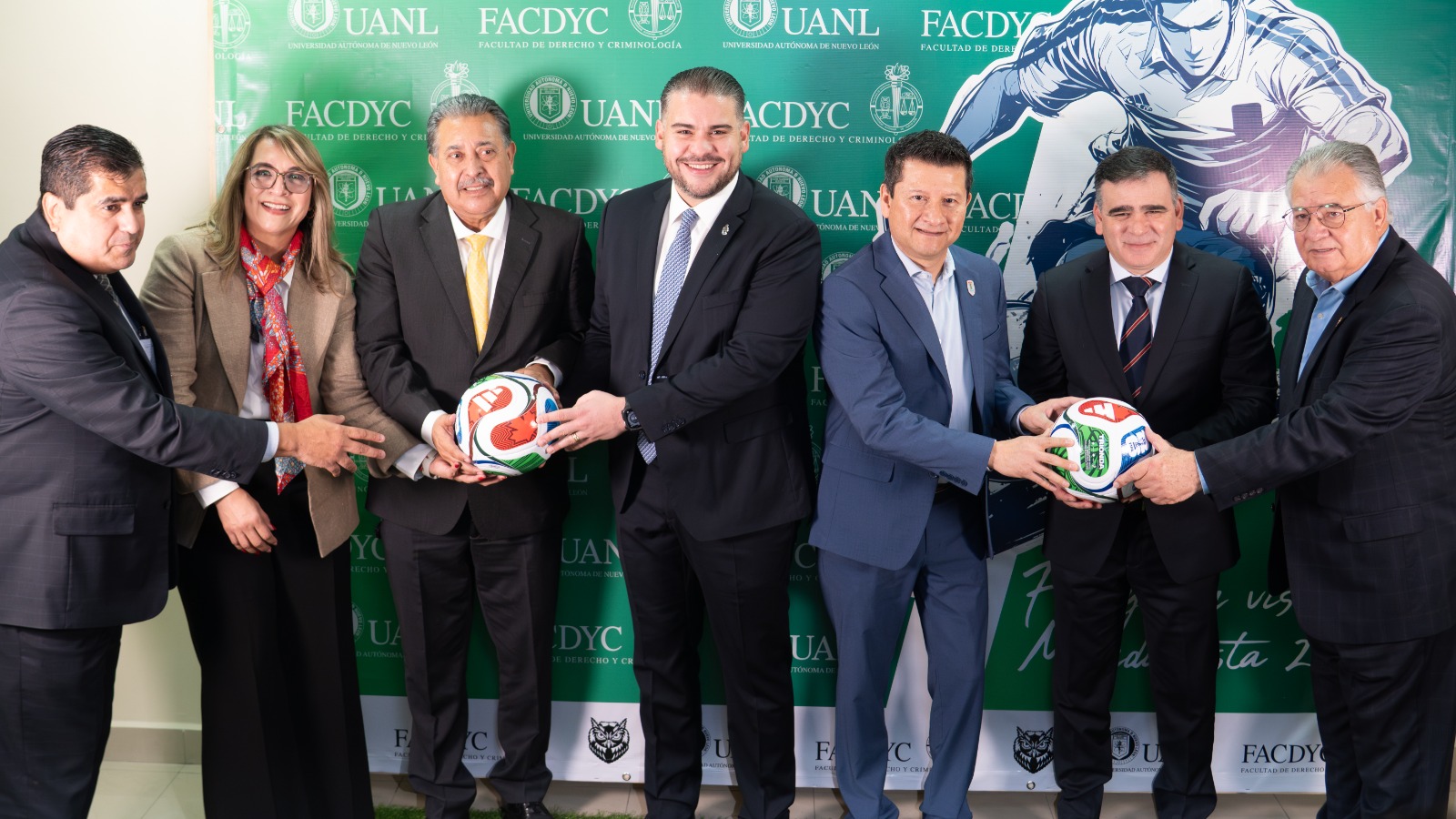 Fortalece FACDyC formación integral con Simposio Internacional de Derecho Deportivo