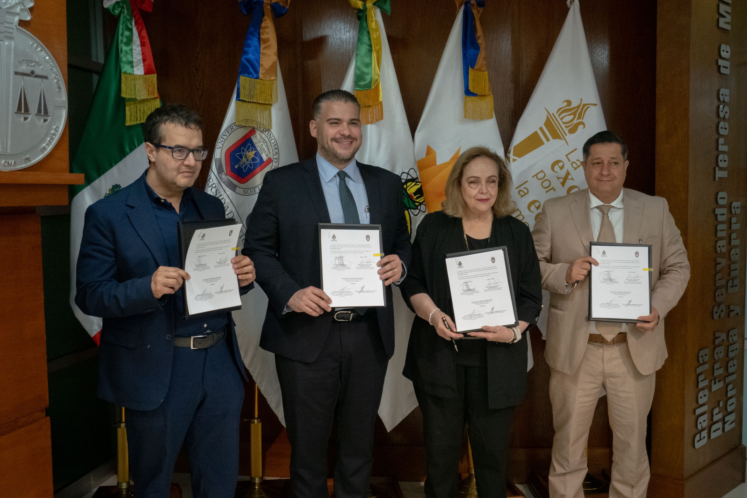 FACDyC fortalece la investigación jurídica con firma de convenio