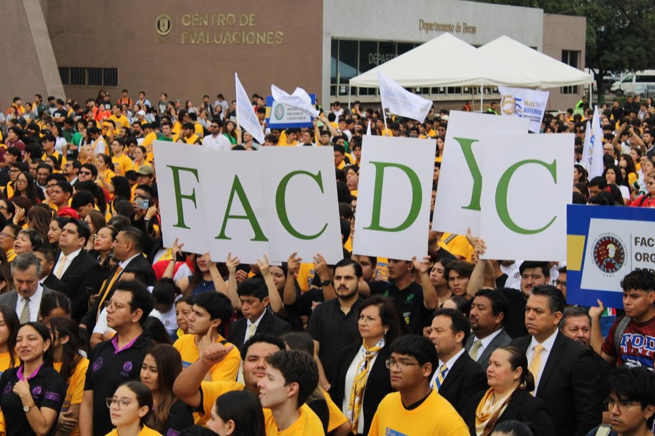 FACDyC participa en la conmemoración del 55 Aniversario de la Autonomía Universitaria de la UANL